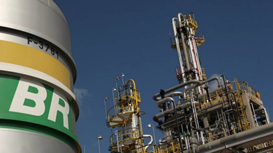 Petrobras desliga usina mesmo após pressão