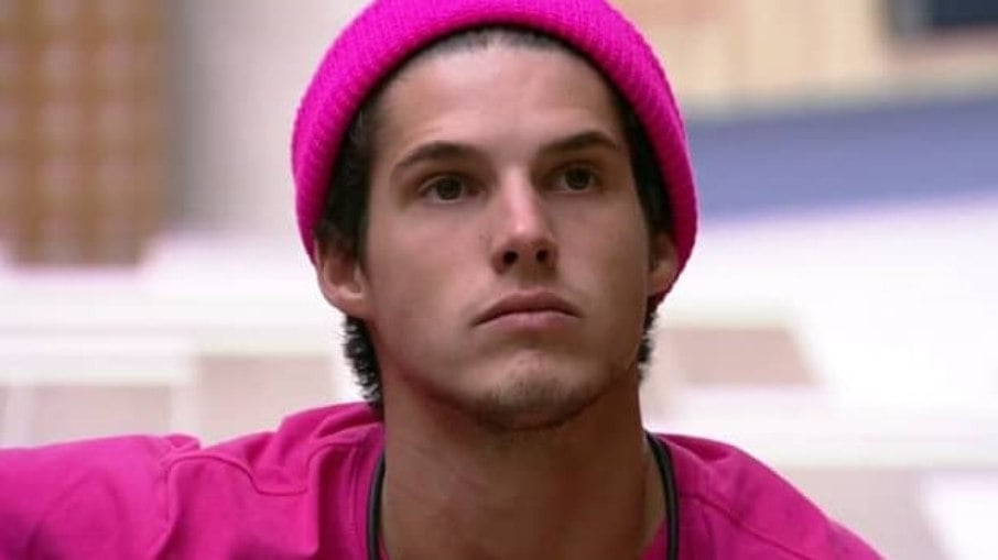 O ex-BBB conseguiu se complicar antes mesmo de entrar no reality show