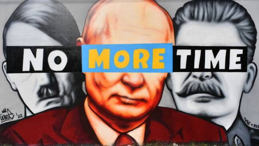 Mural contra guerra na Ucrânia no norte da Polônia