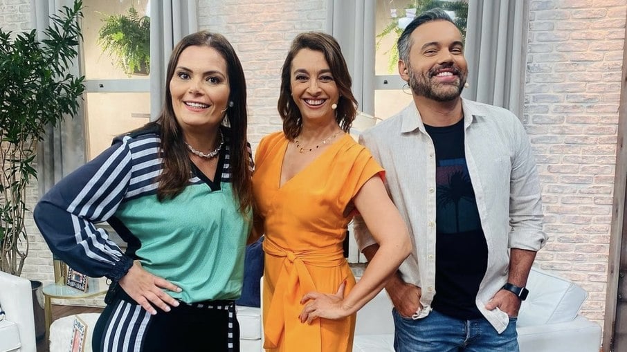 Kaká Meyer, Catia Fonseca e Alex Sampaio no estúdio do 'Melhor da Tarde', da Band  