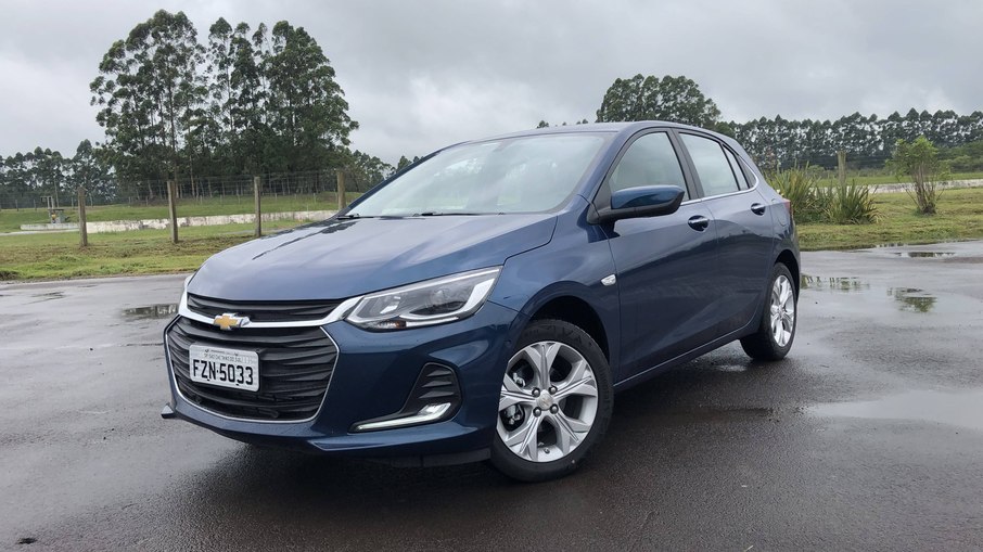 O Chevrolet Onix está entre os três mais buscados no segmento de usados