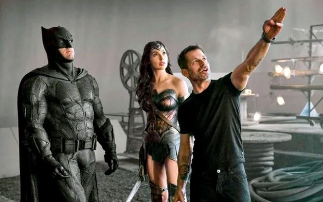 Zack Snyder considera voltar a fazer filmes de super-heróis