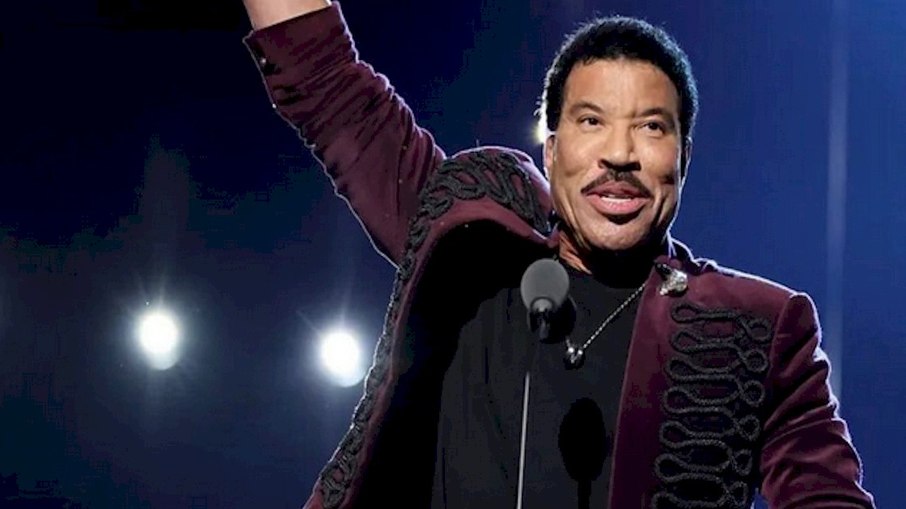 Lionel Richie se reunirá com o Earth, Wind & Fire em nova turnê