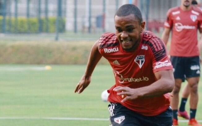 Juan testa positivo para Covid-19 e é mais um desfalque do São Paulo na pré-temporada