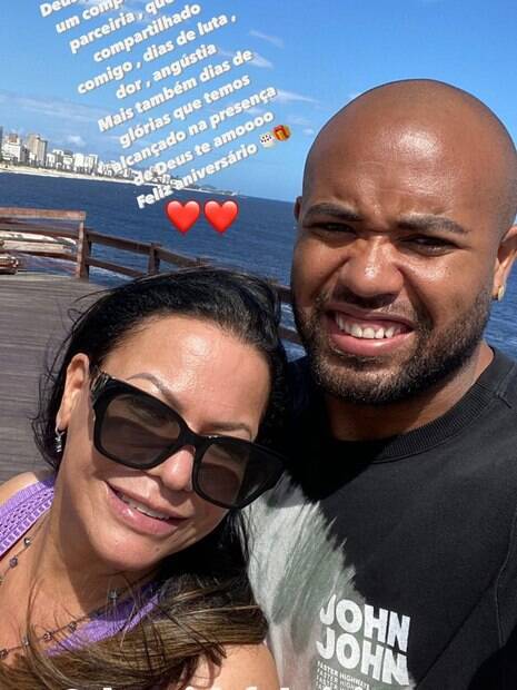 Mãe de Marília Mendonça celebra aniversário do marido: 'Te amo'
