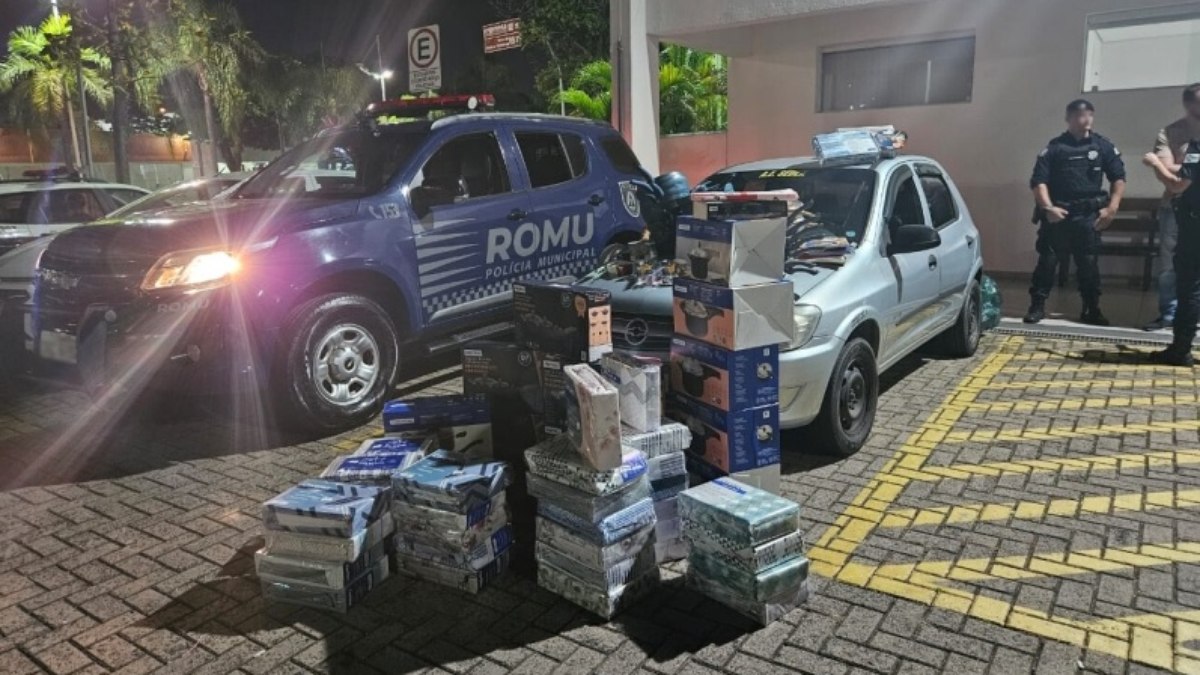 Produtos foram apreendidos após abordagem Produtos foram apreendidos após abordagem