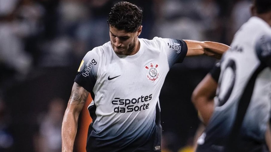 Pedro Raul entra como titular nesta quarta Pedro Raul entra como titular nesta quarta