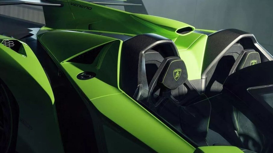 Colecionador reúne todas as séries raras da Lamborghini desde 2007