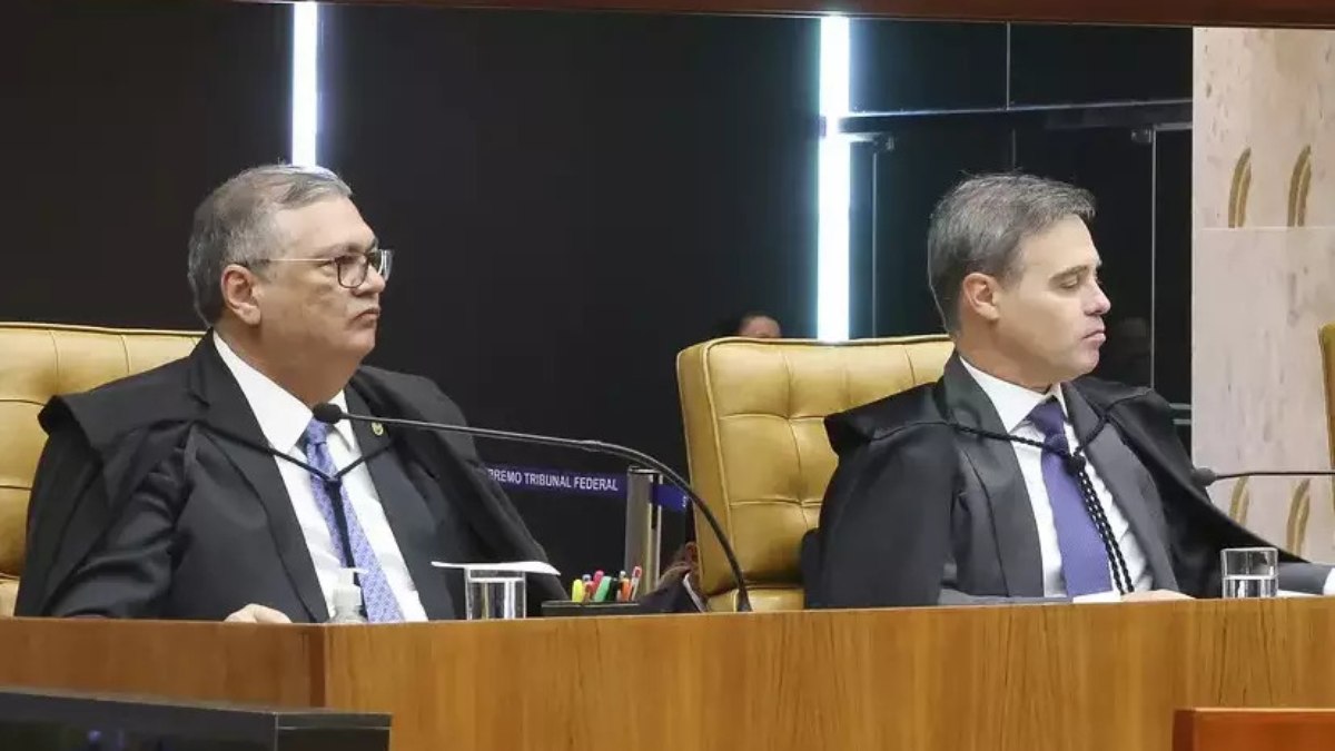 Cemitérios de SP e Master: Dino proíbe investigação de Mendonça - Foto