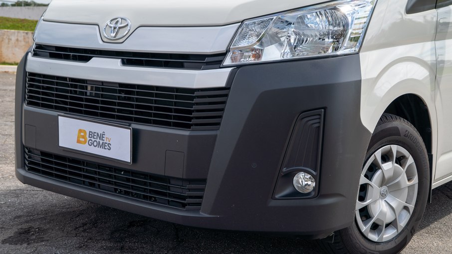 Toyota Hiace AT DX