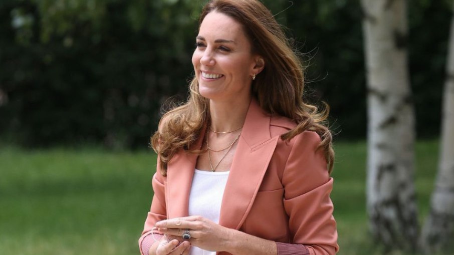 Em meio a sumiço, Kate Middleton volta a 'trabalhar' de home office