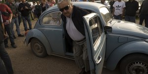 Pepe Mujica era fã do Volkswagen Fusca; relembre carro icônico
