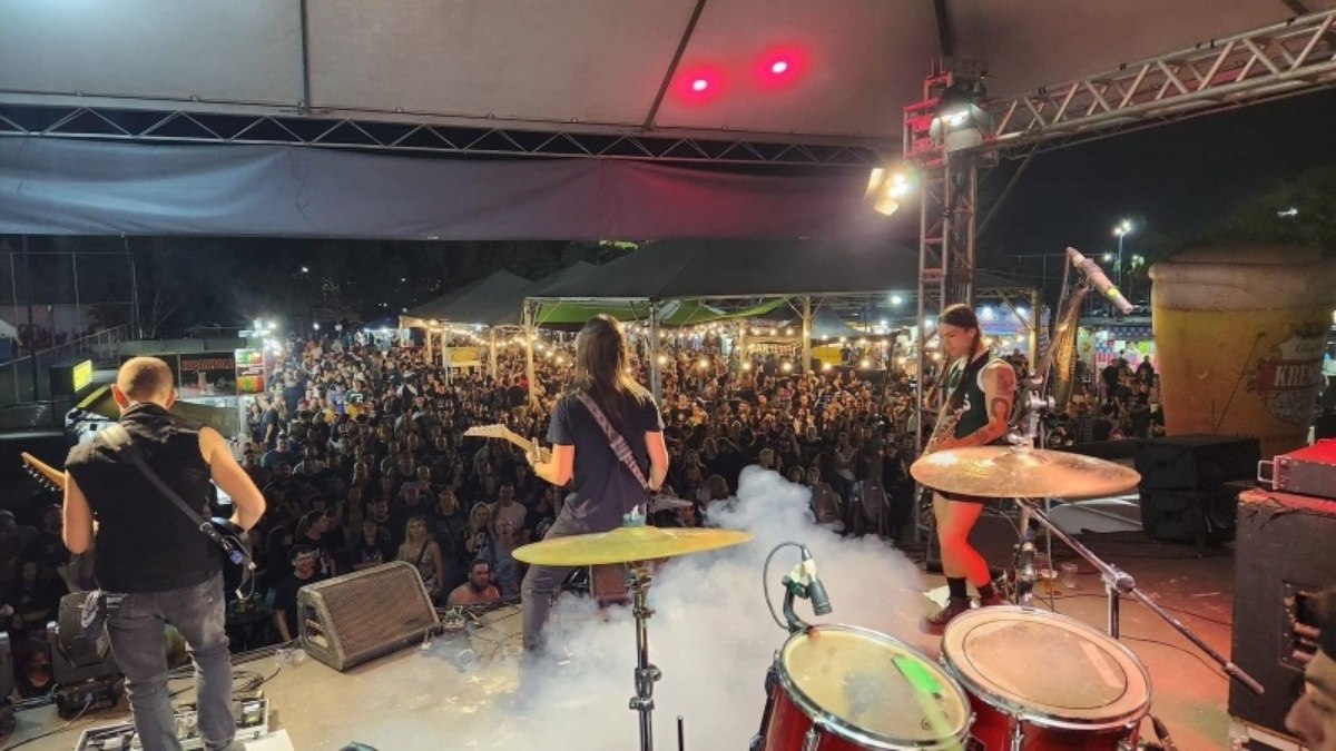 Evento gratuito será um tributo a ícones do rock das décadas de 60, 70 e 80