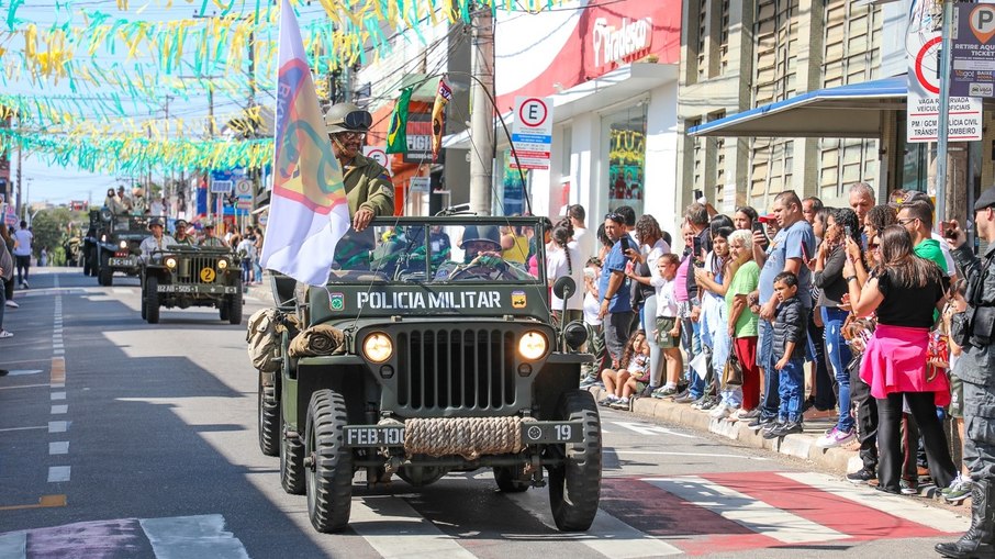 Viatura durante apresentação em desfile