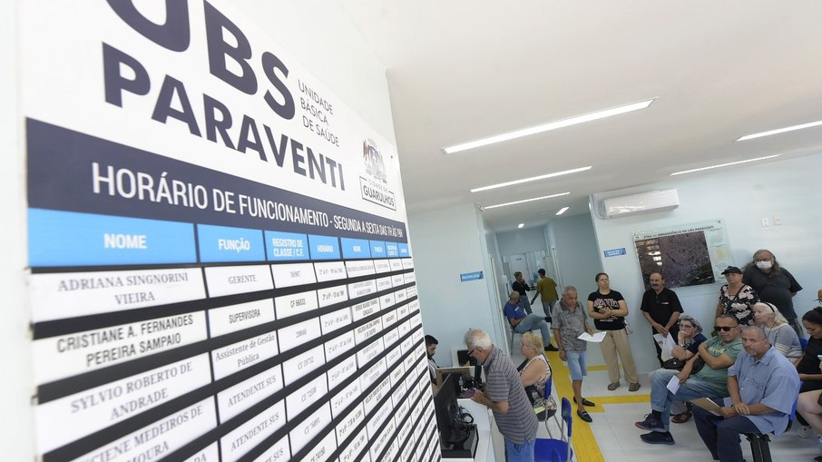 Sua estrutura física conta com dois consultórios odontológicos, expurgo, esterilização, dois consultórios de ginecologia, sendo um com sanitário para pessoas com necessidades especiais, uma sala de acolhimento, dois consultórios, uma farmácia para dispensação de medicamentos. Sua estrutura física conta com dois consultórios odontológicos, expurgo, esterilização, dois consultórios de ginecologia, sendo um com sanitário para pessoas com necessidades especiais, uma sala de acolhimento, dois consultórios, uma farmácia para dispensação de medicamentos.