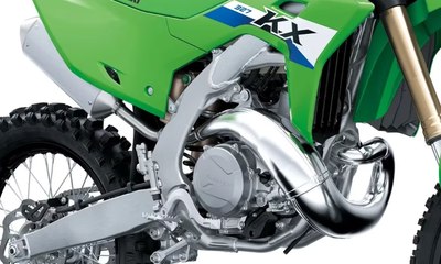 Kawasaki apresenta as KX327 e KX327X para o mercado global