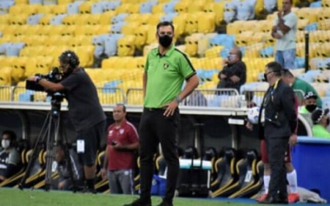 'Não podemos pensar na Libertadores sem passar pela URT', diz o técnico do América-MG