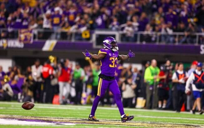 Minnesota Vikings flerta com o azar, mas vence o Pittsburgh Steelers e evita remontada histórica do rival Minnesota Vikings flerta com o azar, mas vence o Pittsburgh Steelers e evita remontada histórica do rival