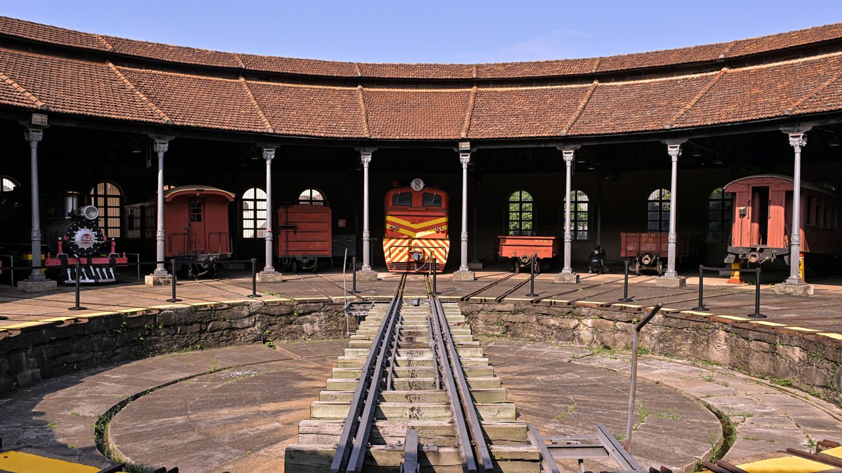 A Maria Fumaça realiza passeios entre São João del-Rei e Tiradentes A Maria Fumaça realiza passeios entre São João del-Rei e Tiradentes