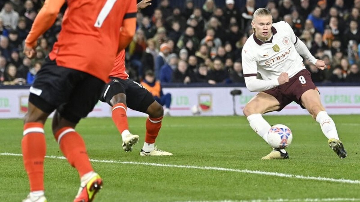 Haaland Marca Cinco Gols Em Vitória Do City Na Copa Da Inglaterra