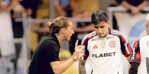Filipe Luís tenta convencer titular do Flamengo a jogar no Monaco
