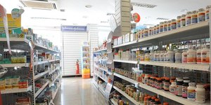 Supermercados poderão ter farmácias após nova lei