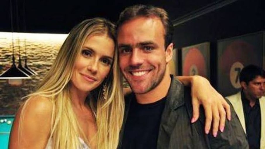 Deborah Secco e Roger Flores Deborah Secco e Roger Flores