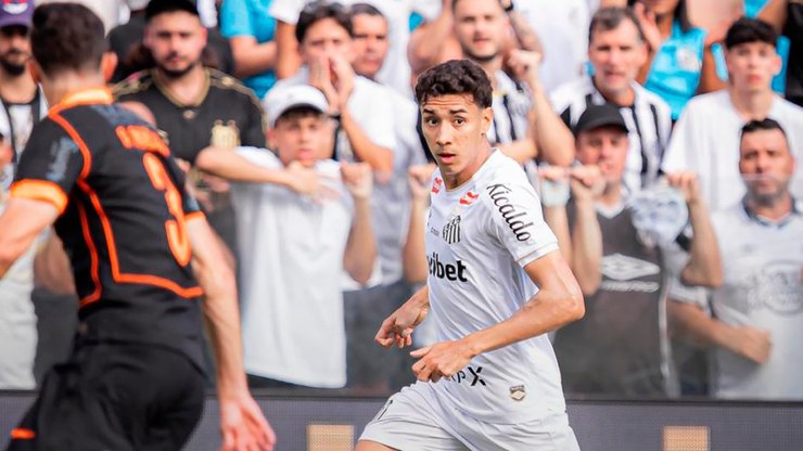 Santos empata com Corinthians após gols de Memphis e Gabigol
