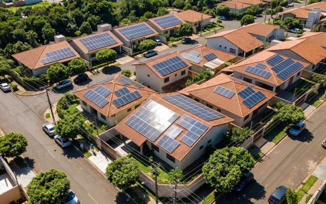 Aumento na tarifa de luz impulsiona o uso de energia solar