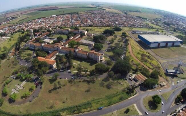 Há 57 anos Américo Brasiliense escreve sua própria história Há 57 anos Américo Brasiliense escreve sua própria história