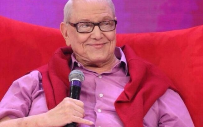 O humorista Ary Toledo morre aos 87 anos. O humorista Ary Toledo morre aos 87 anos.
