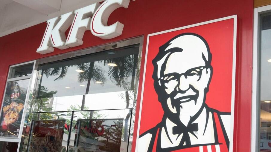 KFC e Giraffas provocam McDonald's e BK após polêmicas com sanduíches