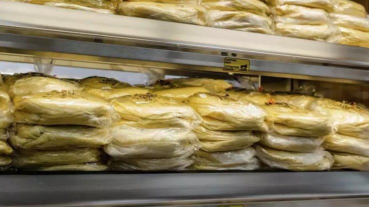 Jovem%20embarca%20em%20avi%C3%A3o%20com%20200%20tortilhas%20na%20bagagem