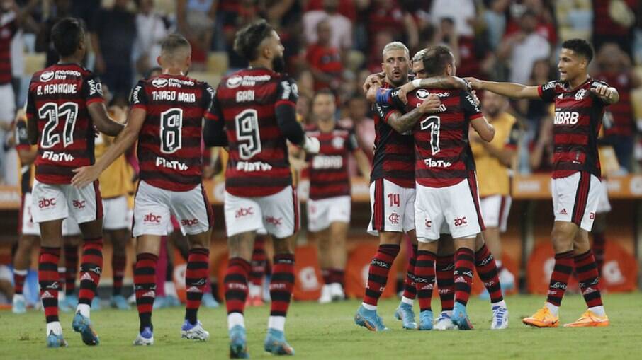 Flamengo venceu o Talleres por 3 a 1, com gols de Gabigol e Everton Ribeiro (2)