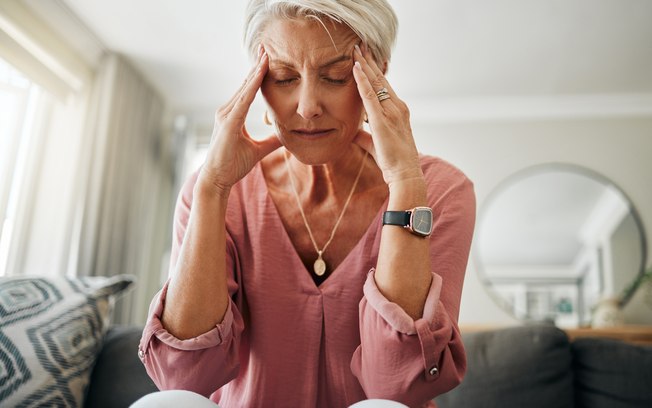 Menopausa vai além das ondas de calor, alerta ginecologista Menopausa vai além das ondas de calor, alerta ginecologista