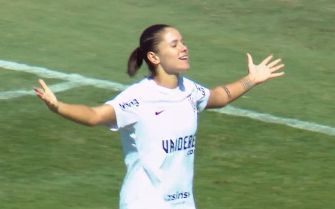 Zagueira Érika, do Corinthians, foi a grande protagonista da partida ao anotar dois gols