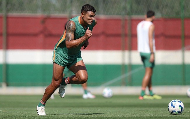 O zagueiro Thiago Silva em treino do Fluminense nesta sexta-feira (22) O zagueiro Thiago Silva em treino do Fluminense nesta sexta-feira (22)