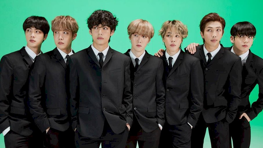 O grupo de K-pop BTS, gerenciado pela HYBE O grupo de K-pop BTS, gerenciado pela HYBE