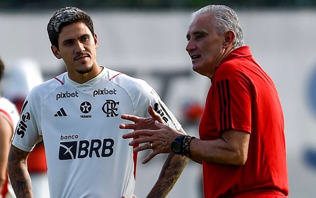 Flamengo de Tite alia ‘retranca’ com ataque implacável no Carioca
