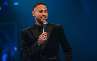 Neymar fala sobre situação no Santos; pai do astro pede paciência