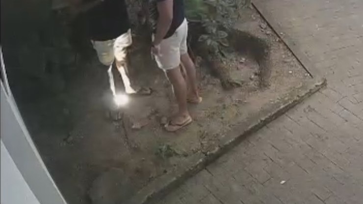 Ambulante%20baleado%20em%20Noronha%20ter%C3%A1%20perna%20amputada
