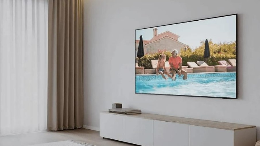 Smart TV Samsung Crystal de 70 polegadas está com desconto na Amazon