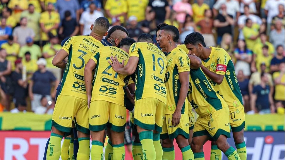 Com diversos ex-Corinthians, o Mirassol encara o Timão neste domingo, pelas quartas de final do Paulistão Com diversos ex-Corinthians, o Mirassol encara o Timão neste domingo, pelas quartas de final do Paulistão