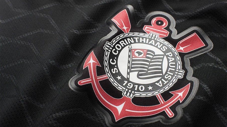 Corinthians fecha com novo patrocinador máster por valor astronômico