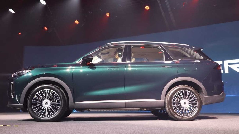 CAOA Chery Tiggo 9 foi revelado no Salão do Automóvel de 2025 CAOA Chery Tiggo 9 foi revelado no Salão do Automóvel de 2025