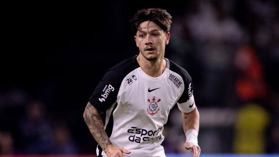 Garro dá indireta à diretoria do Corinthians após derrota