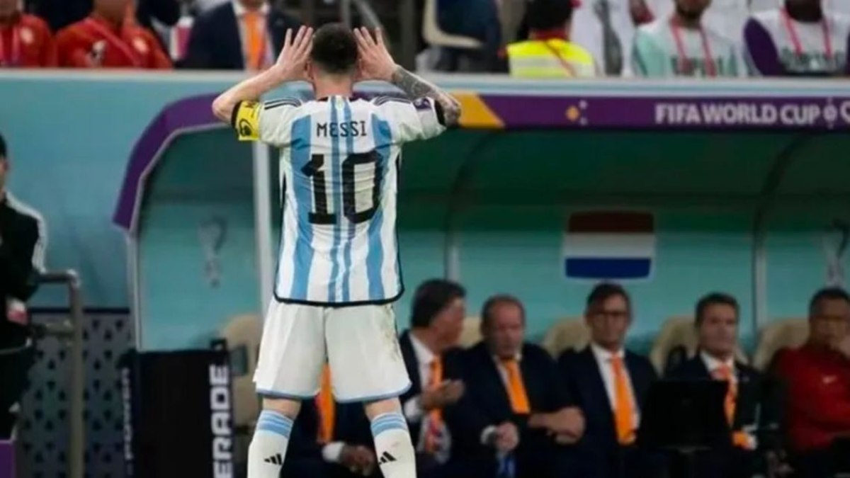 Messi provocou Louis van Gaal após marcar contra a Holanda