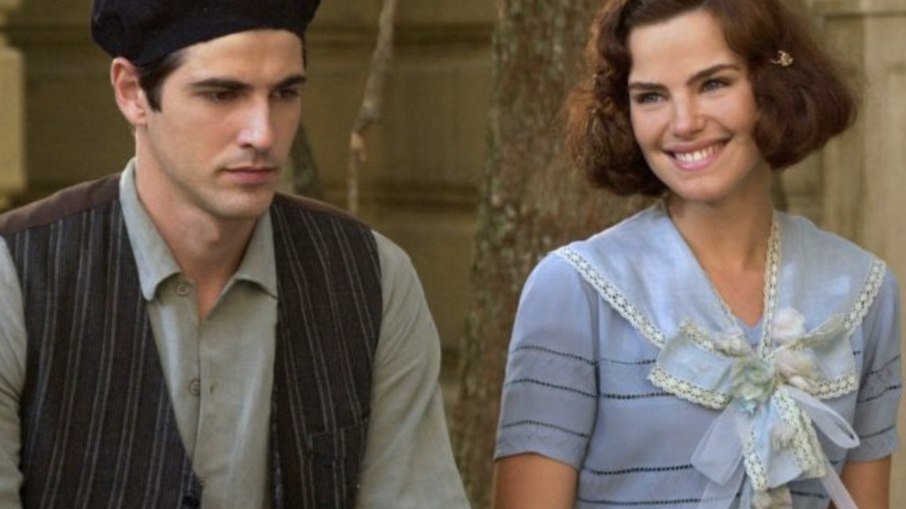 Gianecchini revela ter perdido 4 dentes contracenando com Ana Paula Arósio Gianecchini revela ter perdido 4 dentes contracenando com Ana Paula Arósio