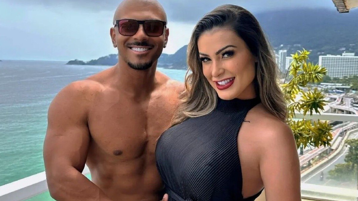 Andressa Urach revela real motivo do fim do namoro com ator pornô: 'Não consigo'