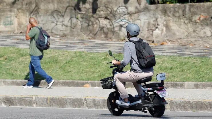 Detran-RJ não emplacará autopropelidos, mesmo com decreto do Rio